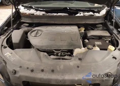 2019 Jeep Cherokee Limited 4X4 из США, поврежденный, VIN 1C4PJMDX4KD480629